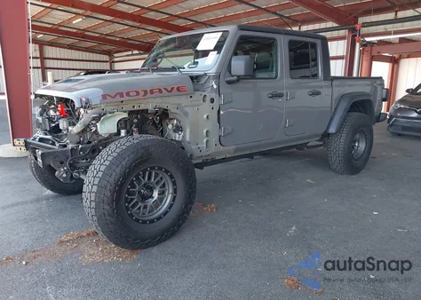 2020 Jeep Gladiator Mojave 4X4 z USA, uszkodzony, nr VIN 1C6JJTEG9LL215346